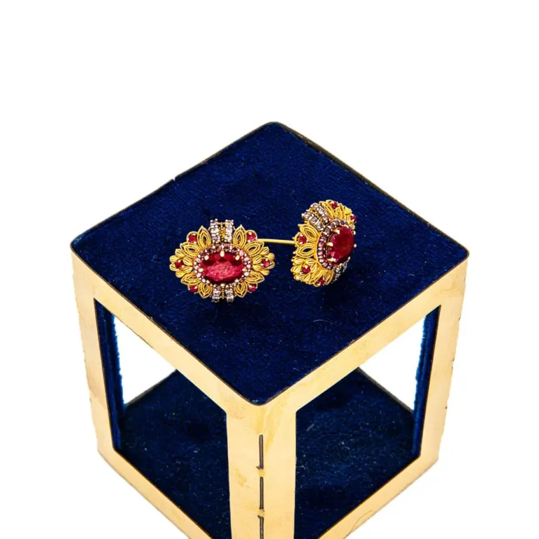 Ruby Radiance Gold Tops