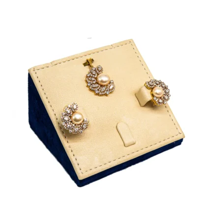 Blossom Pearl Pendant Set